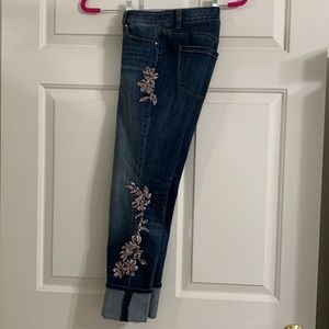 White House Black Market Cropped Jeans 0 Short